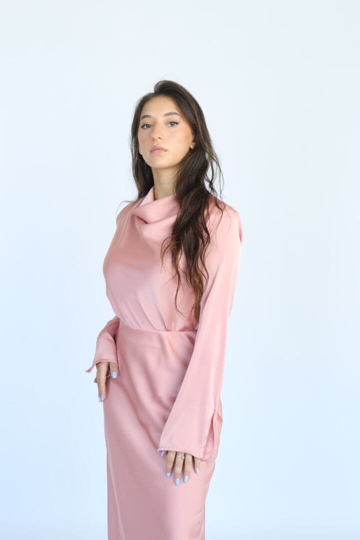 Alternative view of חצאית סטן Tohar ורוד