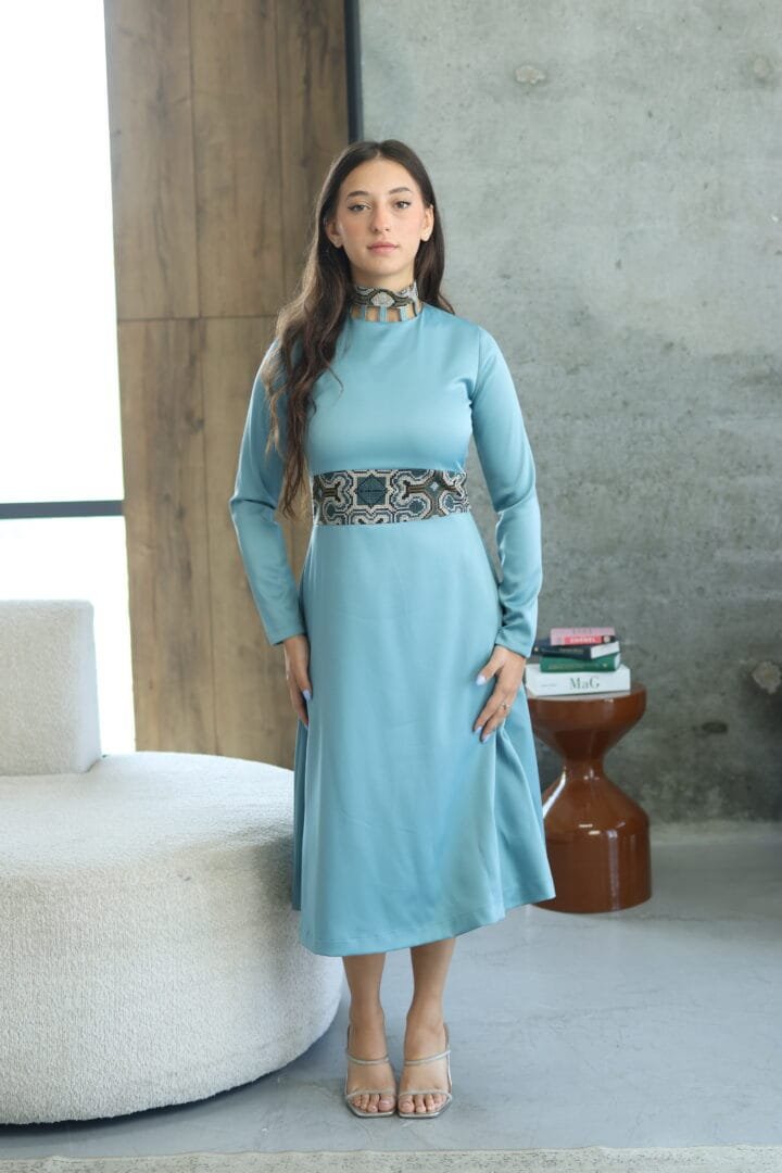 שמלת Oshrat תכלת