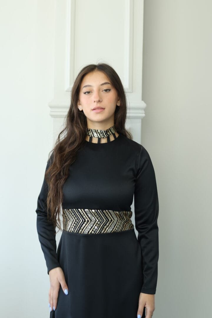 Alternative view of שמלת Oshrat שחור