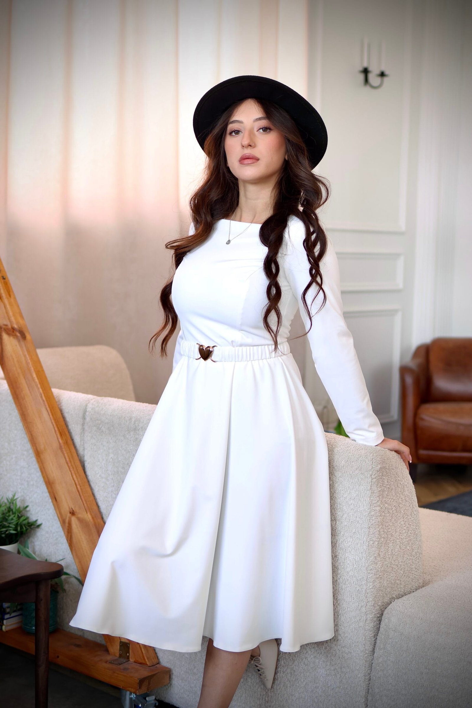 "הלל" לבנה – תמונה 3